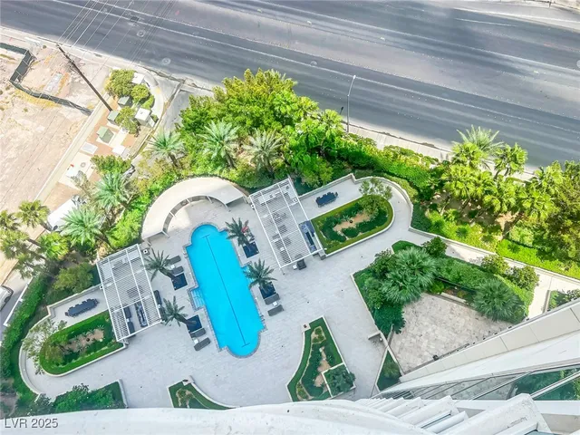 $5,400 | 2777 Paradise Road, Unit 2002, Las Vegas, NV 89109