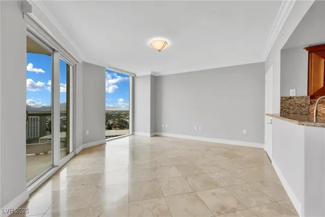 $5,400 | 2777 Paradise Road, Unit 2002, Las Vegas, NV 89109