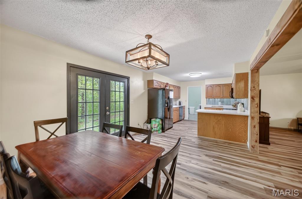 23639 Hawaii Road Lebanon, MO 65536 - Photo 12 of 43