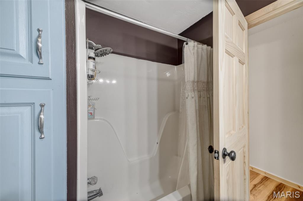 23639 Hawaii Road Lebanon, MO 65536 - Photo 18 of 43