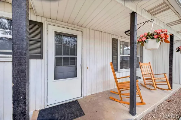 $249,900 | 23639 Hawaii Road, Lebanon, MO 65536