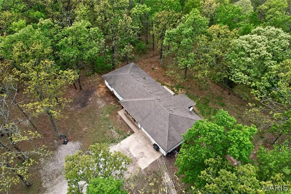 $249,900 | 23639 Hawaii Road, Lebanon, MO 65536