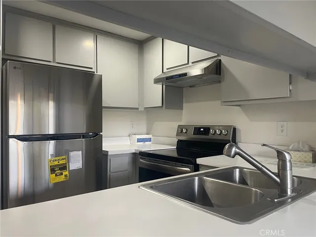 $2,480 | 960 Pinyon Court, Ontario, CA 91762