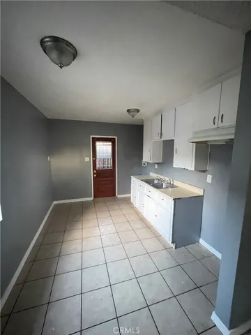 $2,000 | 7010 Myrrh Street, Paramount, CA 90723