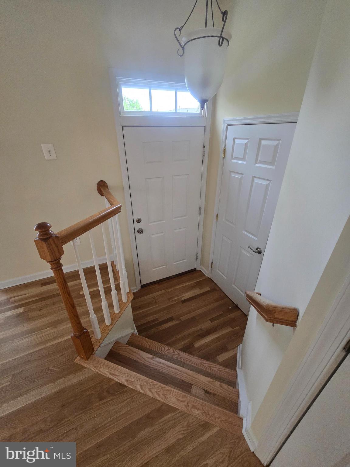 10331 Butternut Circle Manassas, VA 20110 - Photo 3 of 20