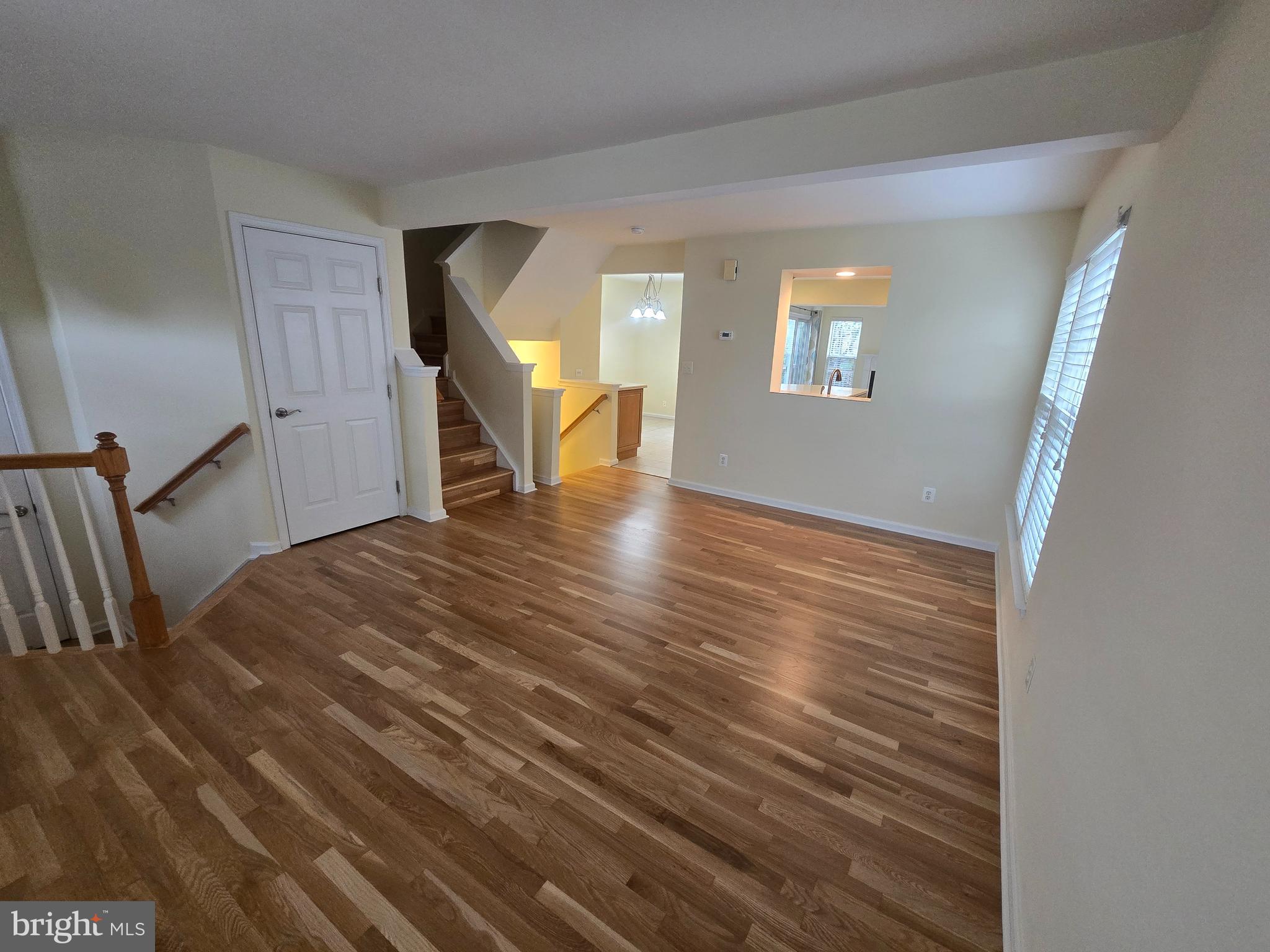 10331 Butternut Circle Manassas, VA 20110 - Photo 4 of 20