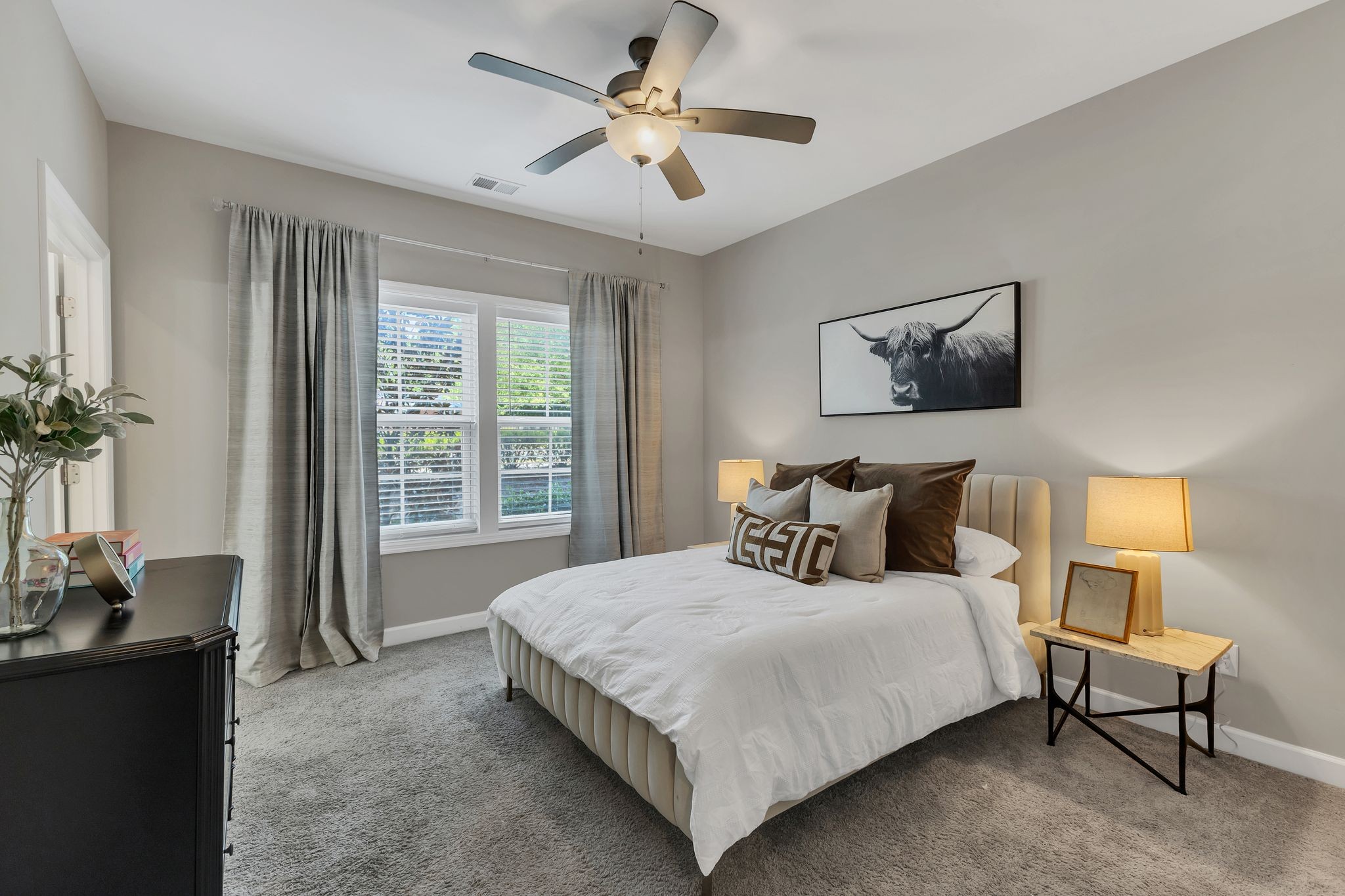 7487 Highway 70 South, Unit 101 Nashville, TN 37221 - Photo 12 of 20 a bedroom with bed and a window