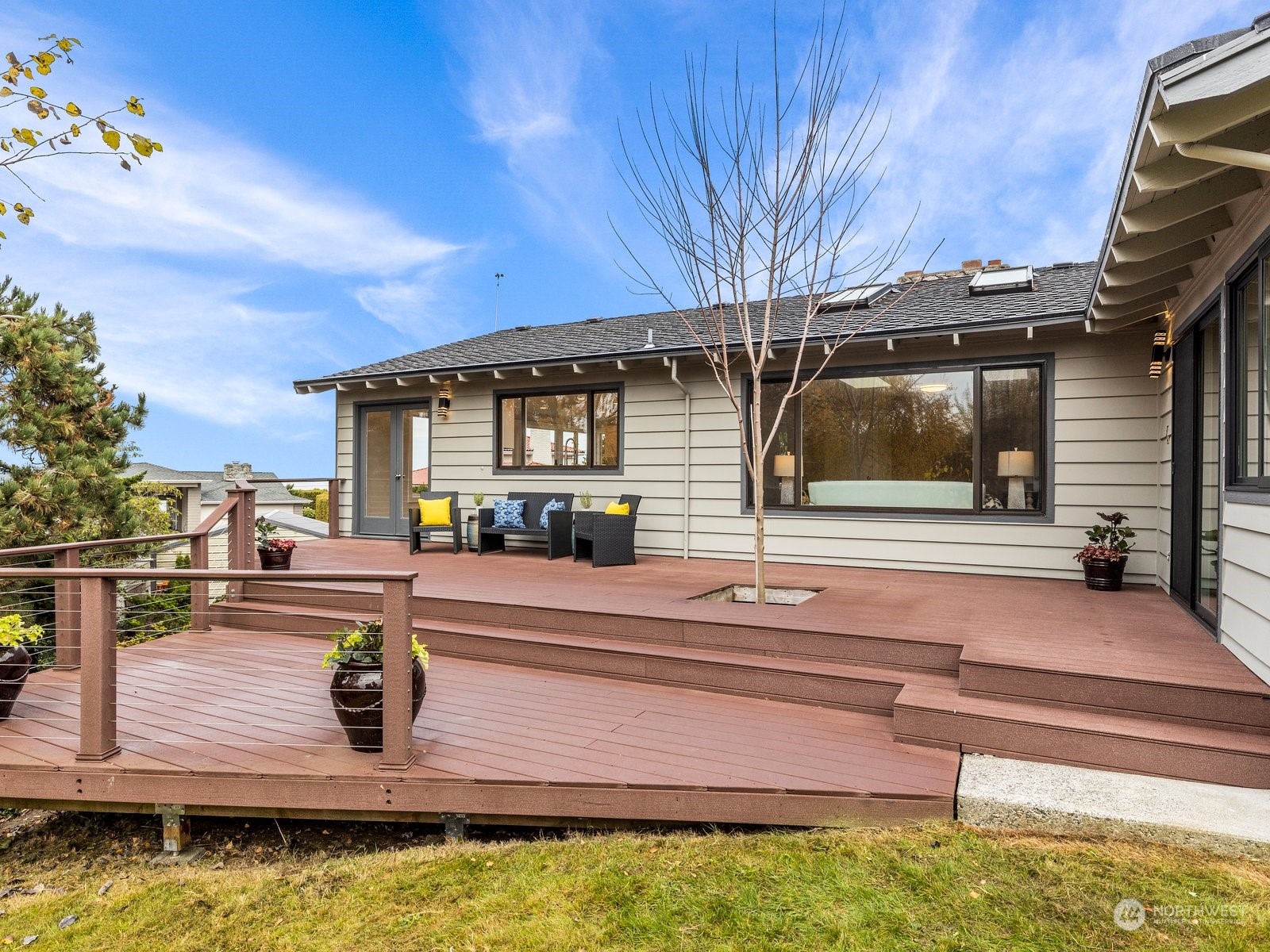 750 Northstream Lane Edmonds, WA 98020 - Photo 28 of 37 a view of a house with a swimming pool