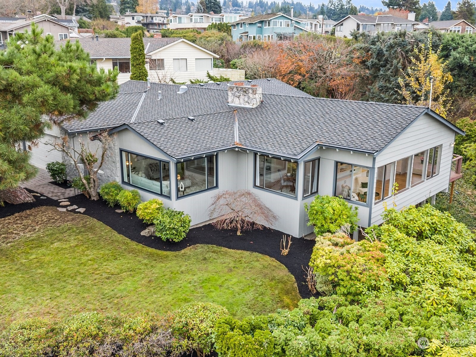 750 Northstream Lane Edmonds, WA 98020 - Photo 31 of 37 a aerial view of a house next to a yard