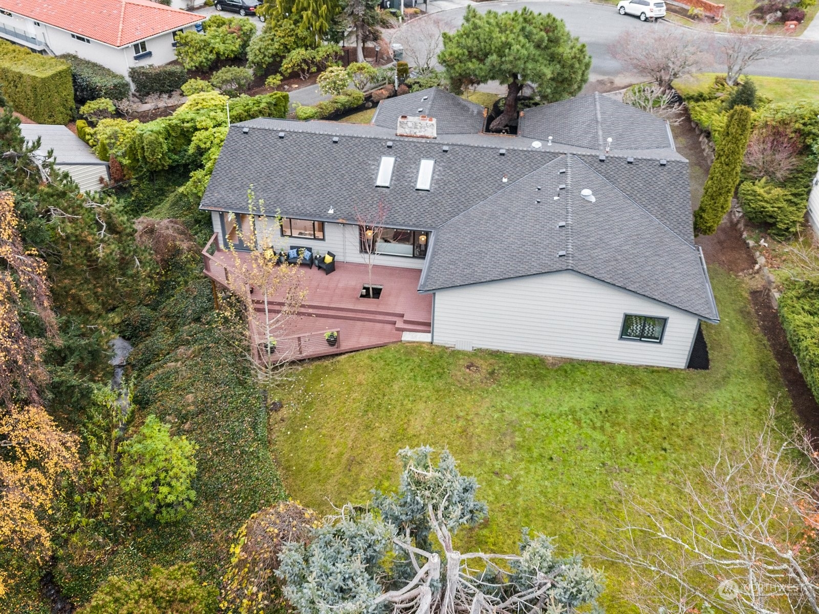 750 Northstream Lane Edmonds, WA 98020 - Photo 32 of 37 an aerial view of residential house with pool and yard