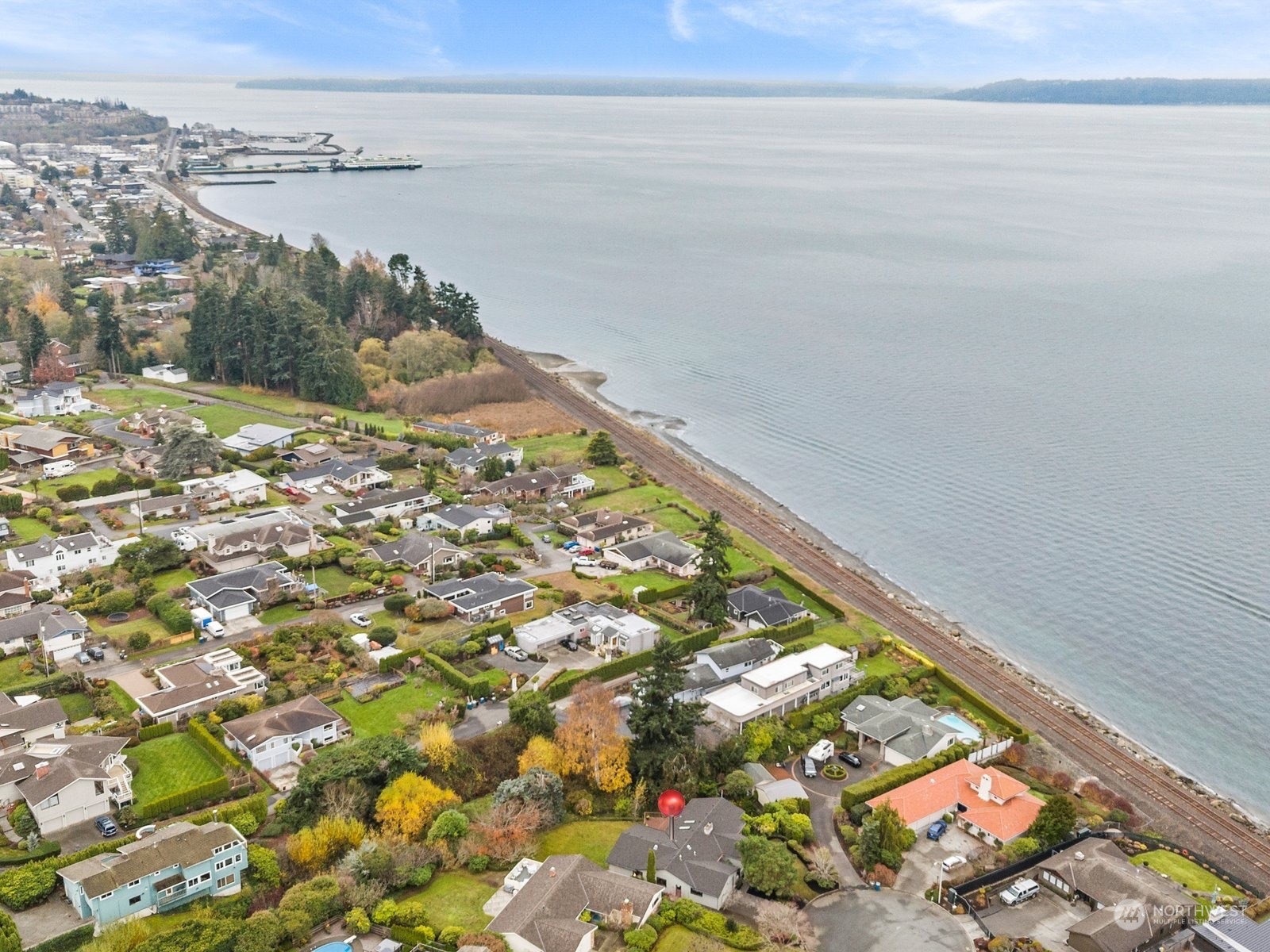 750 Northstream Lane Edmonds, WA 98020 - Photo 35 of 37