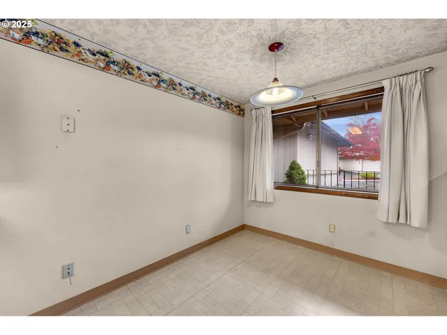 a view interior of a house and an entryway