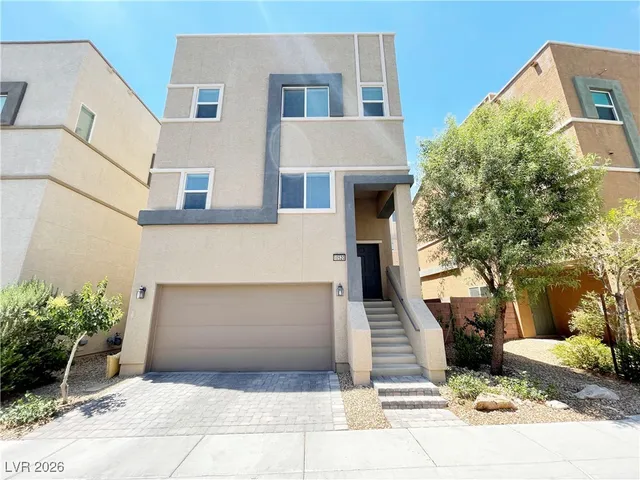 $2,200 | 10520 Shiny Skies Drive, Las Vegas, NV 89129