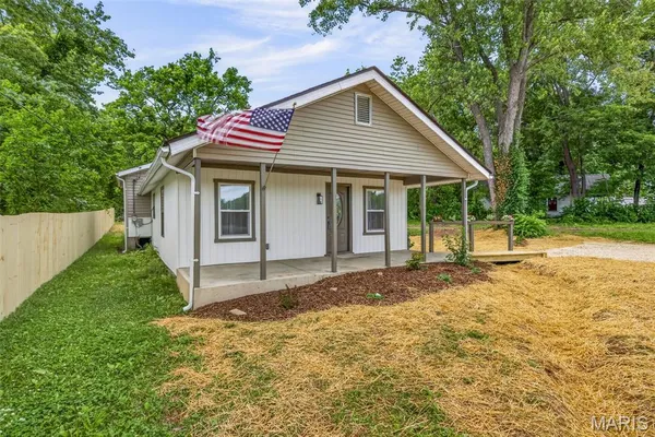 $159,900 | 703 West Main Street, Bismarck, MO 63624