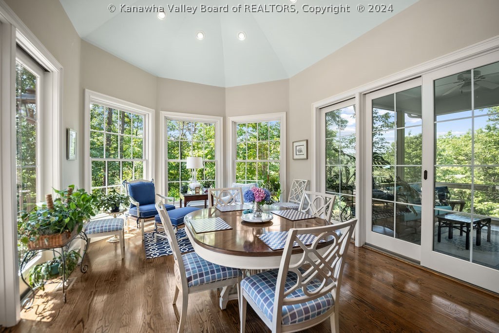 133 Quarry Ridge South Charleston, WV 25314 - Photo 15 of 48 Gallery Image 15
