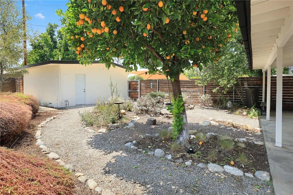 271 Greentree Road Upland, CA 91786 - Photo 30 of 38