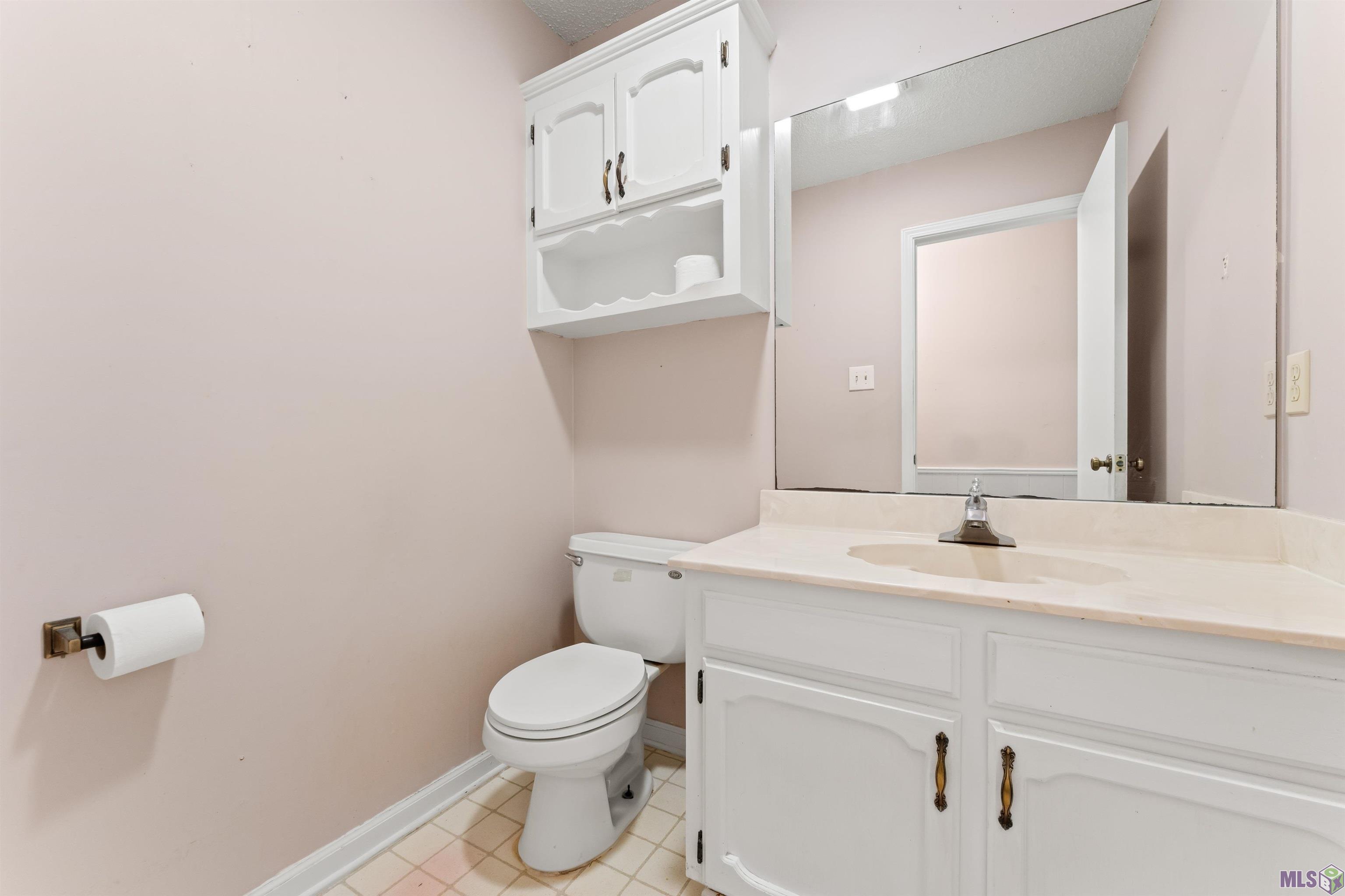 15035 Crystal Drive Pride, LA 70770 - Photo 14 of 25 Half Bath