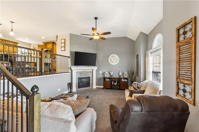 $475,000 | 1004 Southeast Beatty Court, Blue Springs, MO 64014