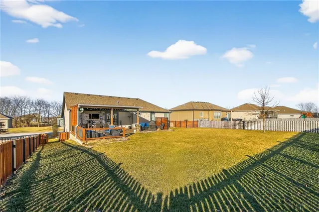 $475,000 | 1004 Southeast Beatty Court, Blue Springs, MO 64014