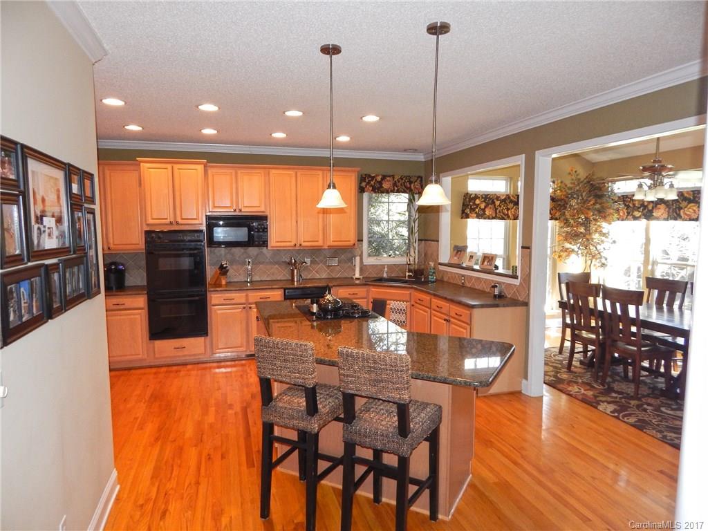 11185 Scullers Run Tega Cay, SC 29708 - Photo 10 of 24 Gallery Image 10