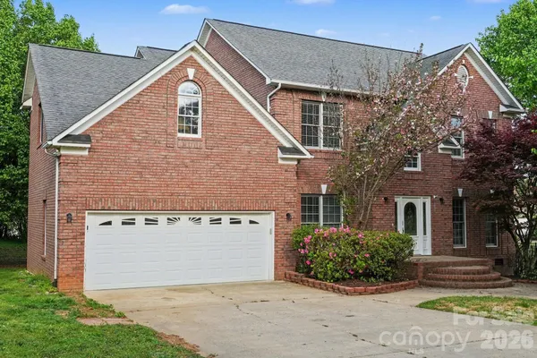 $539,900 | 125 Pointer Court Southeast, Concord, NC 28025