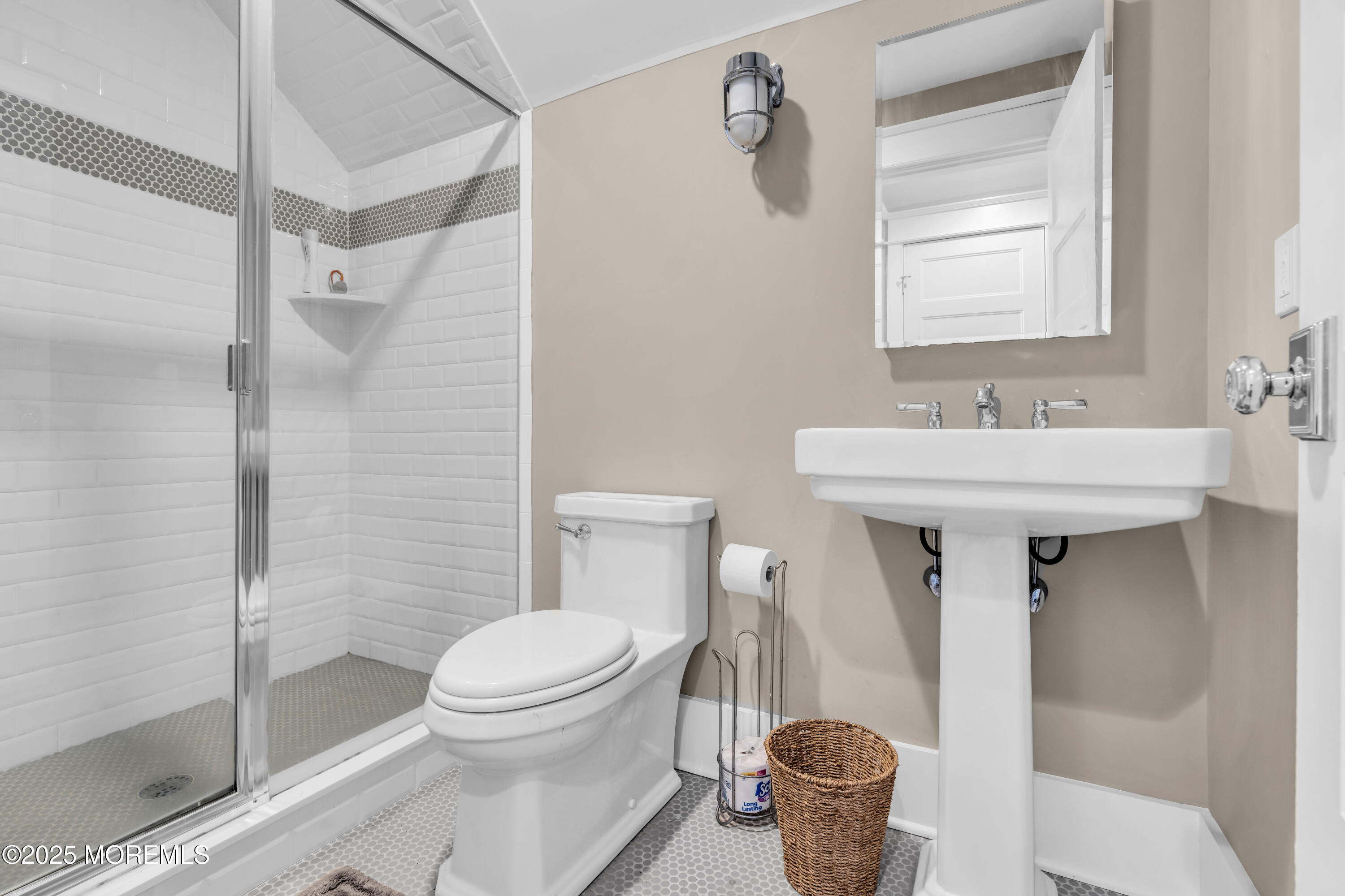 409 Ocean Road Spring Lake, NJ 07762 - Photo 22 of 31 038_dsc08424_24