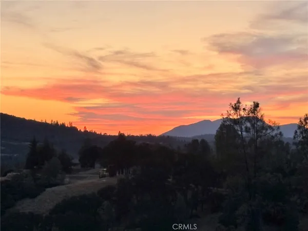a view of mountain view with mountain