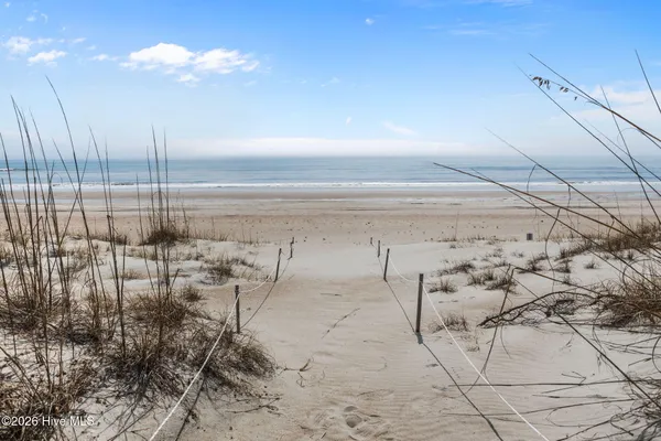$1,395,000 | 5307 Ocean Drive, Unit EAST, Emerald Isle, NC 28594