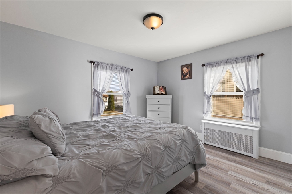 257 Calvin Street Fall River, MA 02720 - Photo 13 of 41