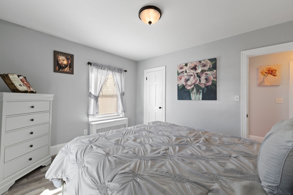 257 Calvin Street Fall River, MA 02720 - Photo 15 of 41