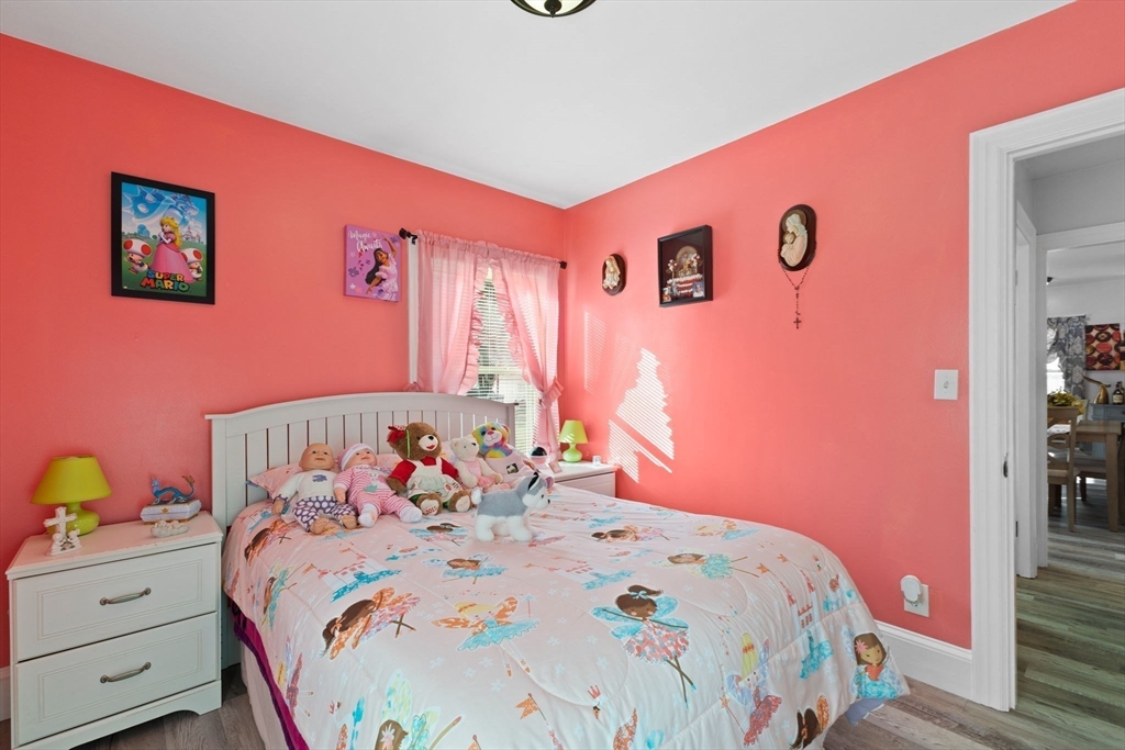 257 Calvin Street Fall River, MA 02720 - Photo 17 of 41