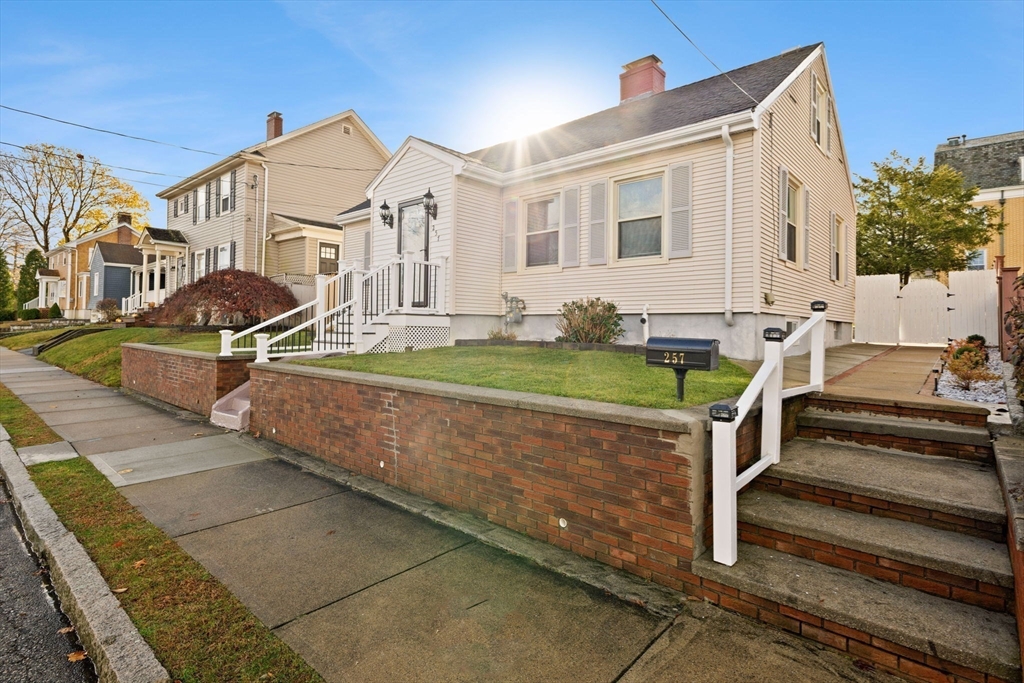 257 Calvin Street Fall River, MA 02720 - Photo 35 of 41