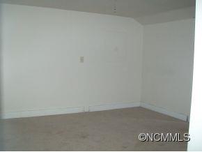 360 Deaverview Road Asheville, NC 28806 - Photo 6 of 7 Gallery Image 6