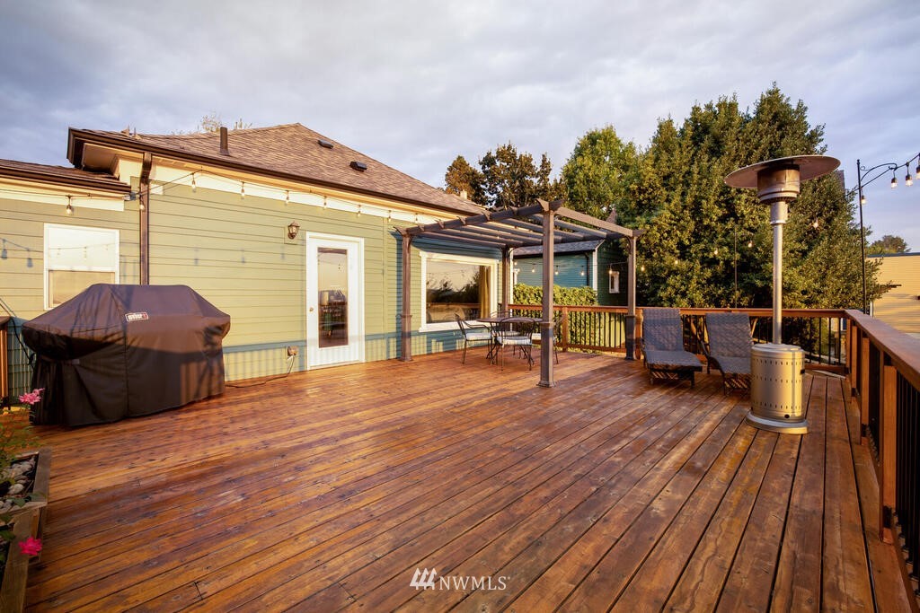 425 Cedar Avenue South Renton, WA 98057 - Photo 25 of 30