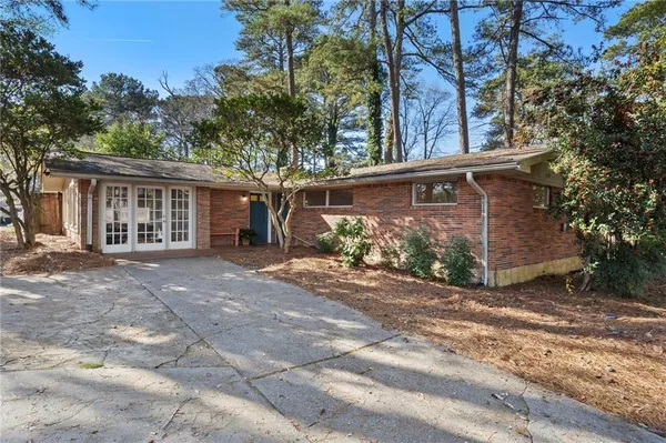 $2,500 | 2451 Warwick Circle Northeast, Atlanta, GA 30345