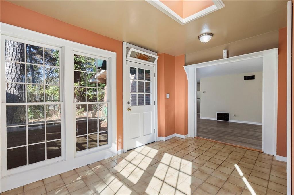 2451 Warwick Circle Northeast Atlanta, GA 30345 - Photo 20 of 29