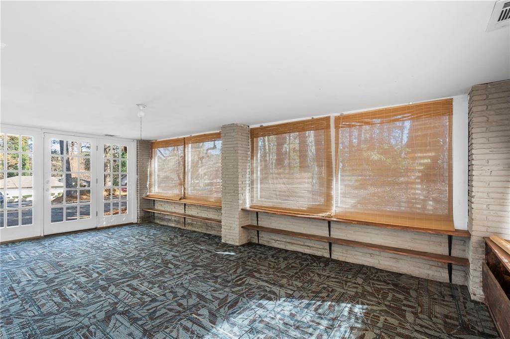 2451 Warwick Circle Northeast Atlanta, GA 30345 - Photo 23 of 29