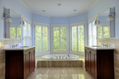 120 North Bay Road Osterville, MA 02655 - Photo 12 of 21 a spacious bathroom with a bathtub and sink