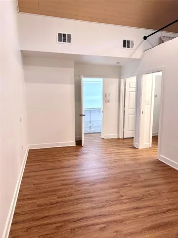 $2,300 | 6011 Nuckols Crossing Road, Austin, TX 78744