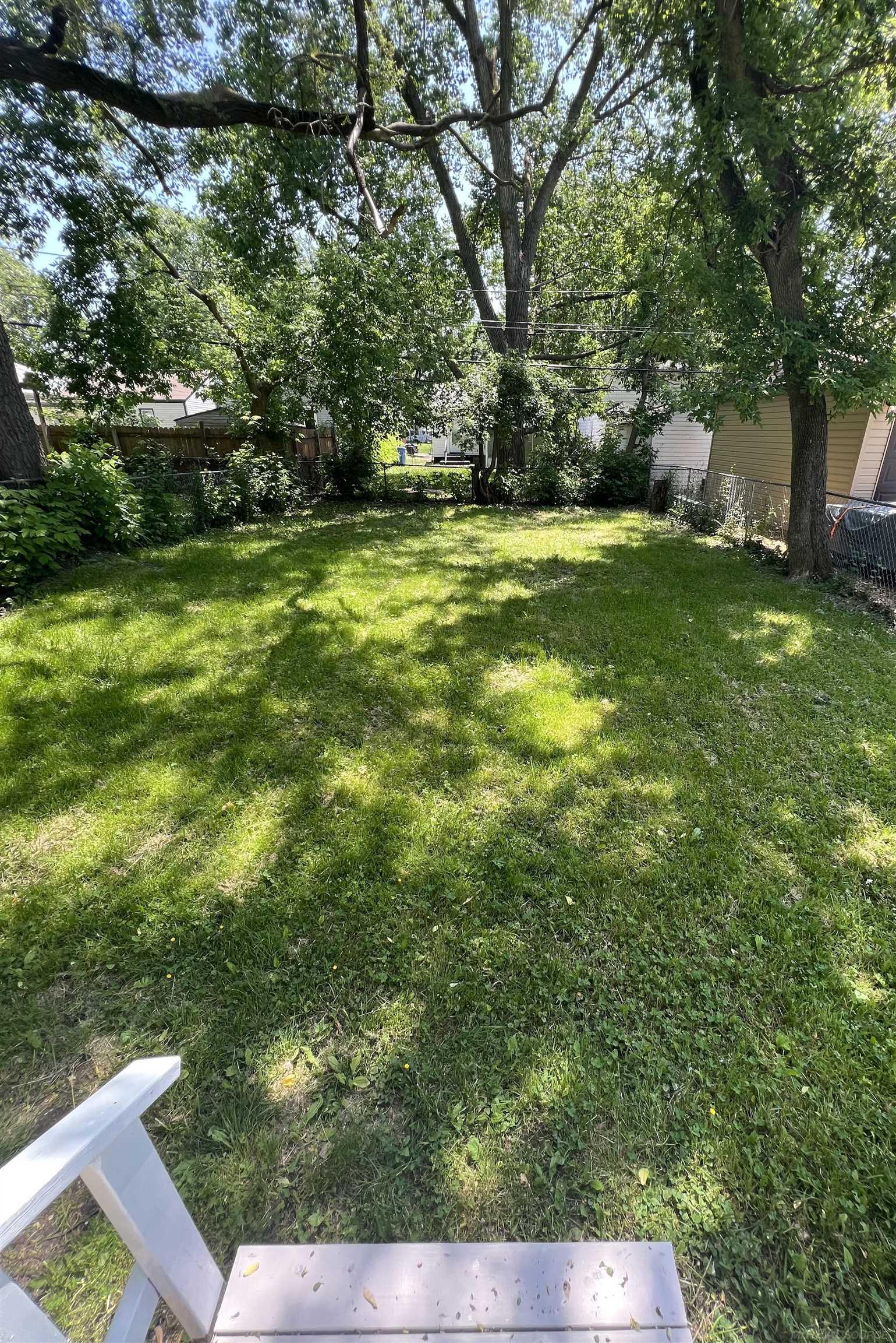 7228 Toepfer Road Warren, MI 48091 - Photo 8 of 9 50111646-7.JPG