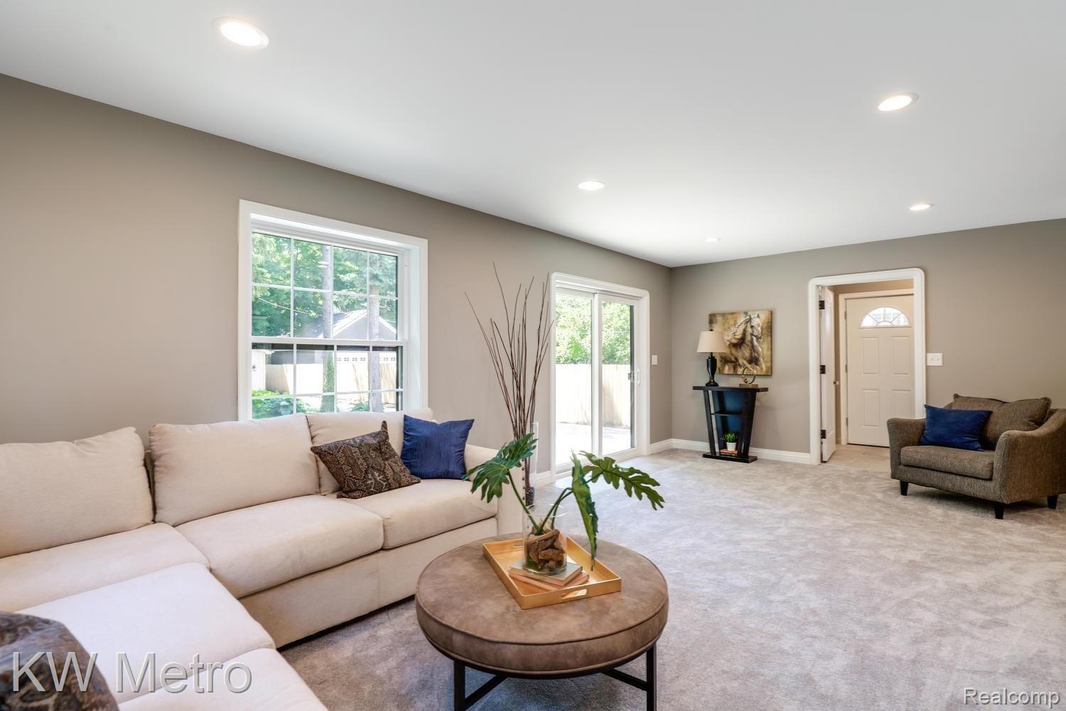 681 Washington Road Grosse Pointe, MI 48230 - Photo 31 of 52 681 Washington Rd Grosse-large-017-032-681 Washington Road Grosse-1500x1000-72dpi.jpg