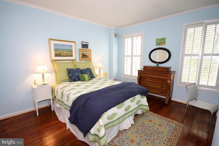 727 4th Street Northeast Washington, DC 20002 - Photo 11 of 22 Master Bedroom