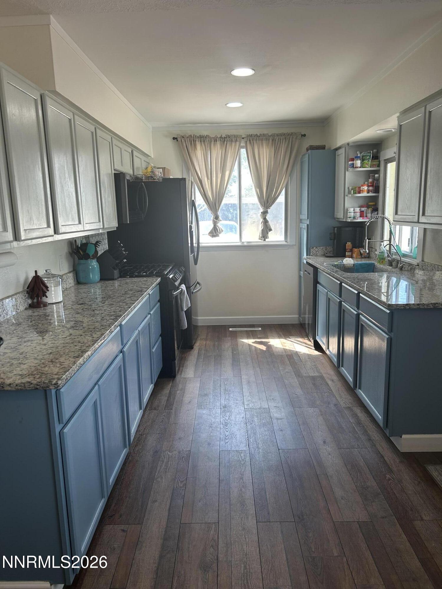 2540 Lone Tree Road Fallon, NV 89406 - Photo 4 of 24 IMG_1104