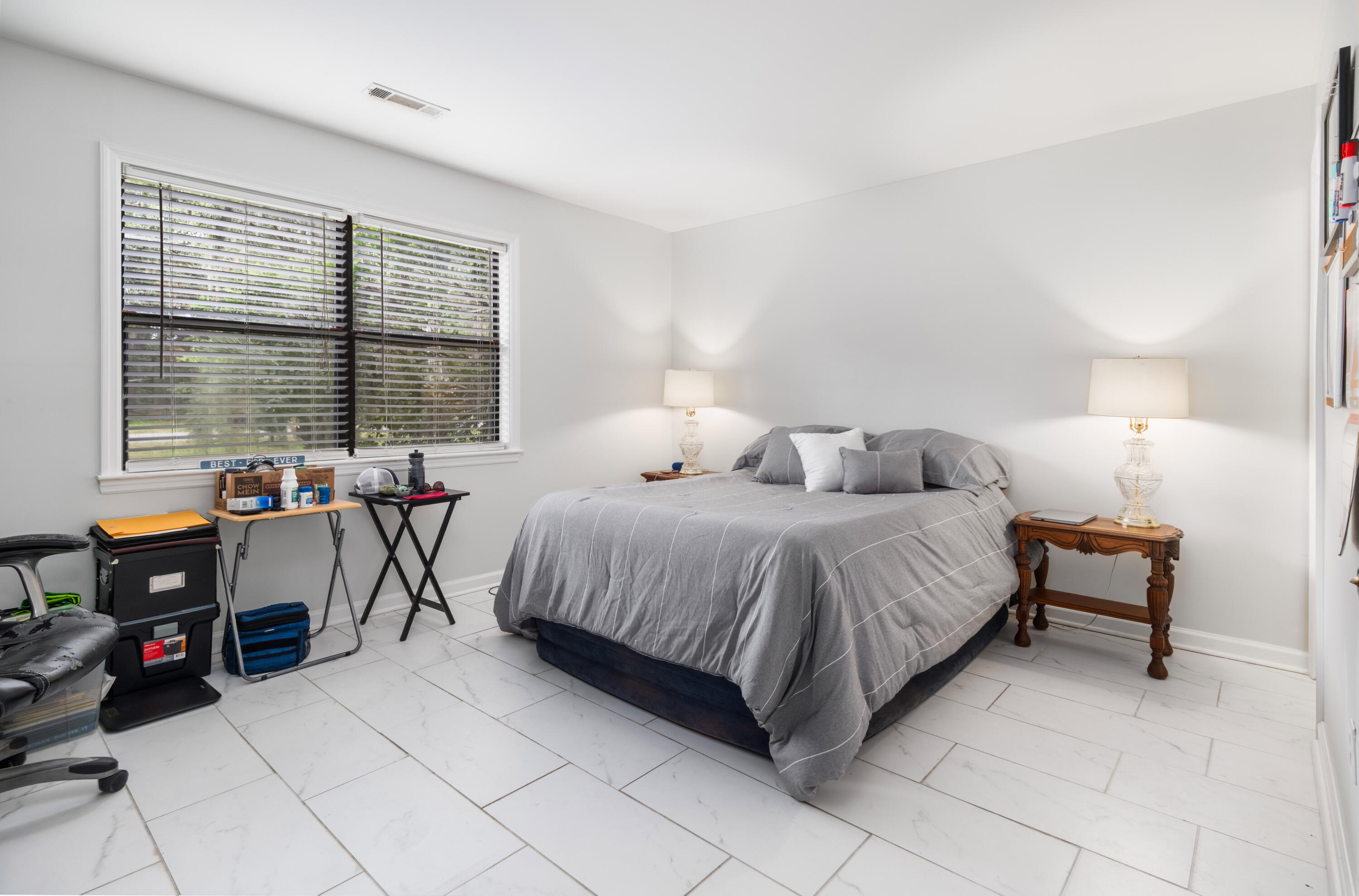 1815 Walsingham Way Charleston, SC 29412 - Photo 15 of 29 1815 Walsingham Way_Eterna_Media-17