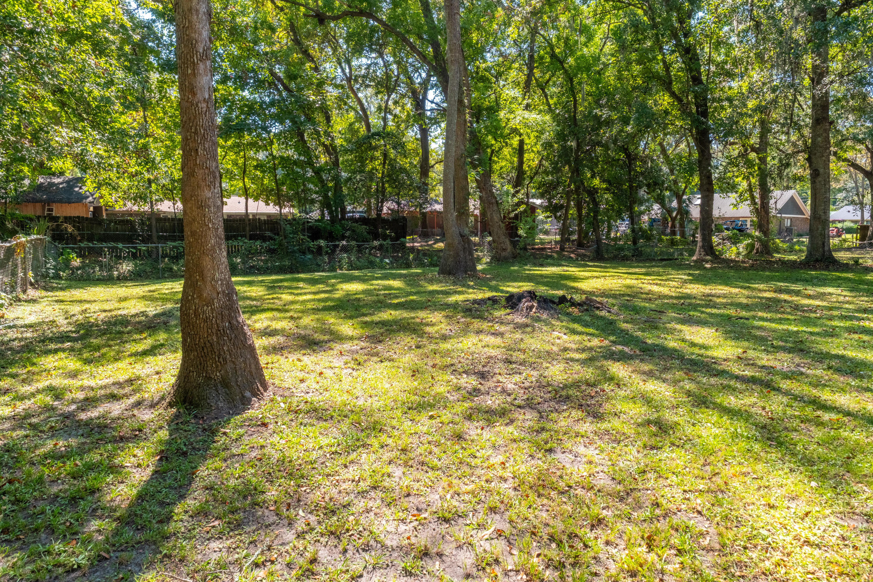 1815 Walsingham Way Charleston, SC 29412 - Photo 22 of 29 1815 Walsingham Way_Eterna_Media-24