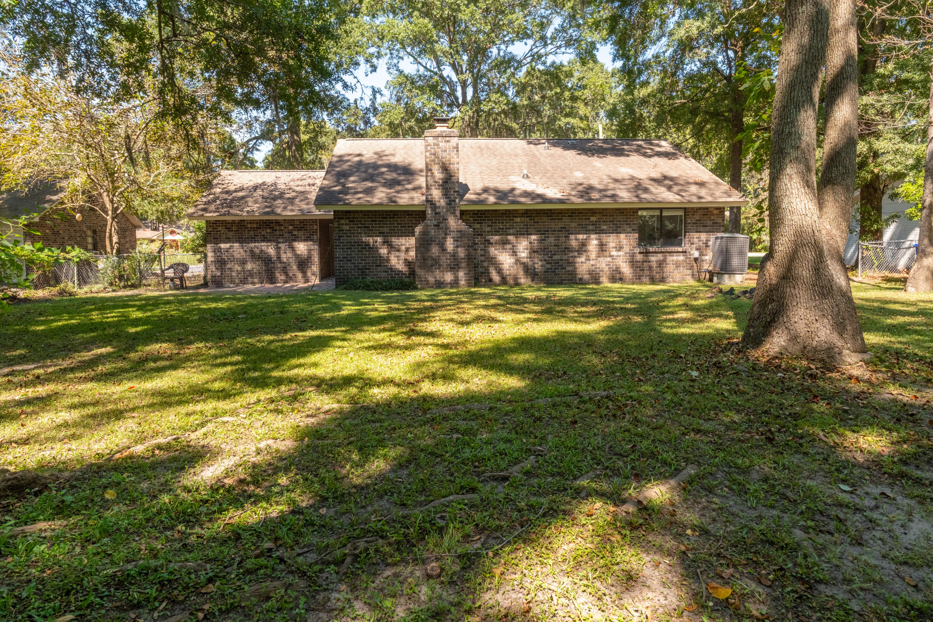 1815 Walsingham Way Charleston, SC 29412 - Photo 24 of 29 1815 Walsingham Way_Eterna_Media-26