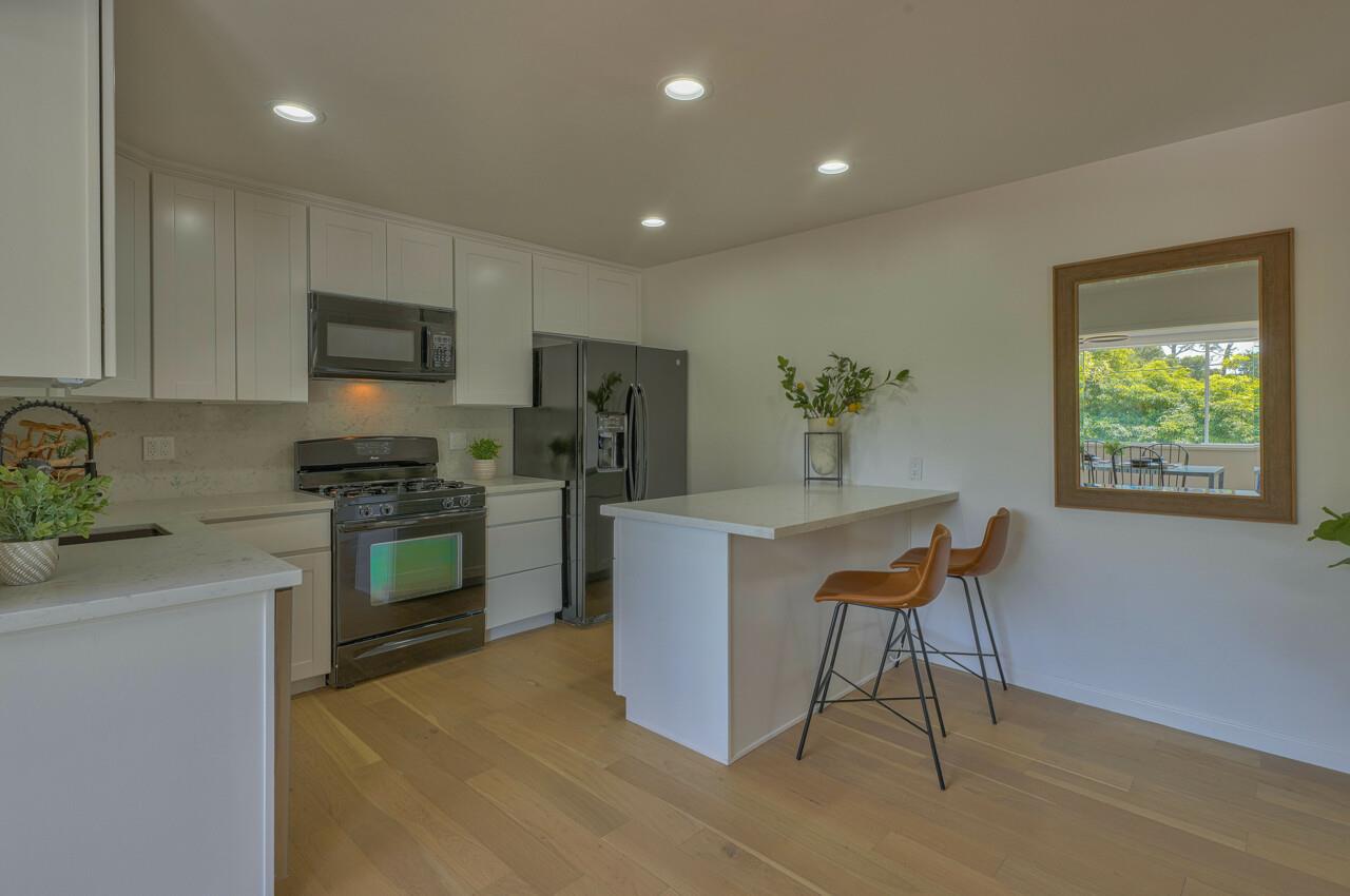 24965 Hatton Road Carmel, CA 93923 - Photo 12 of 41 Gallery Image 12