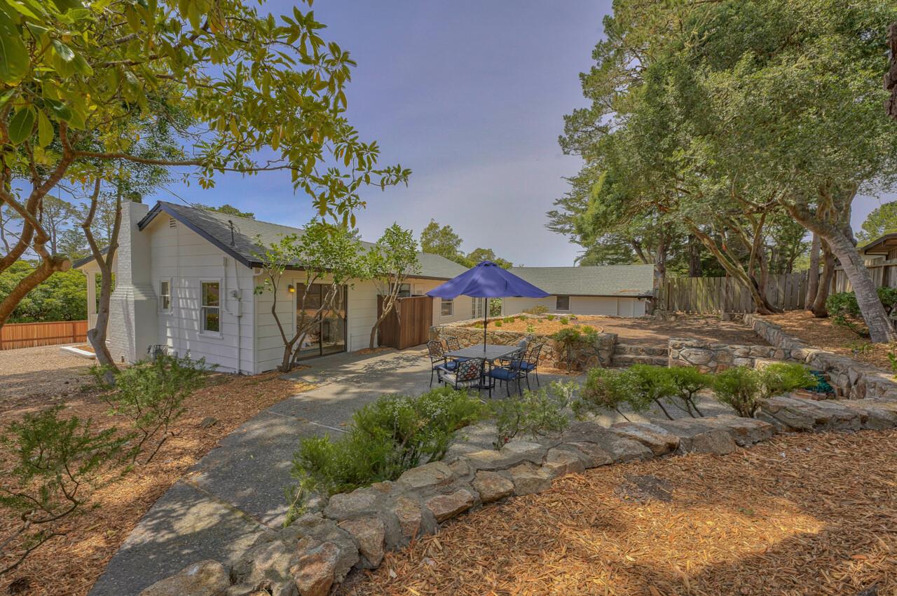 24965 Hatton Road Carmel, CA 93923 - Photo 30 of 41 Gallery Image 30