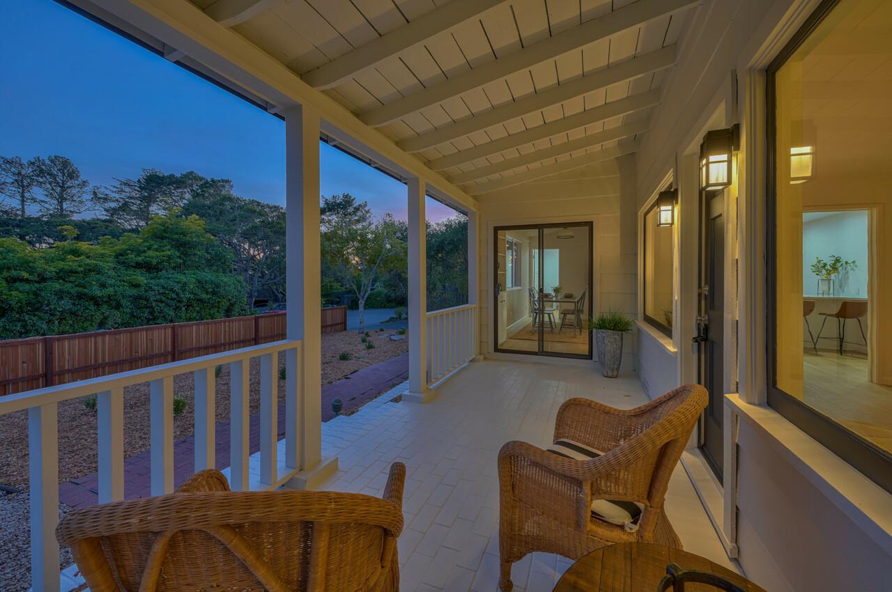 24965 Hatton Road Carmel, CA 93923 - Photo 5 of 41 Gallery Image 5