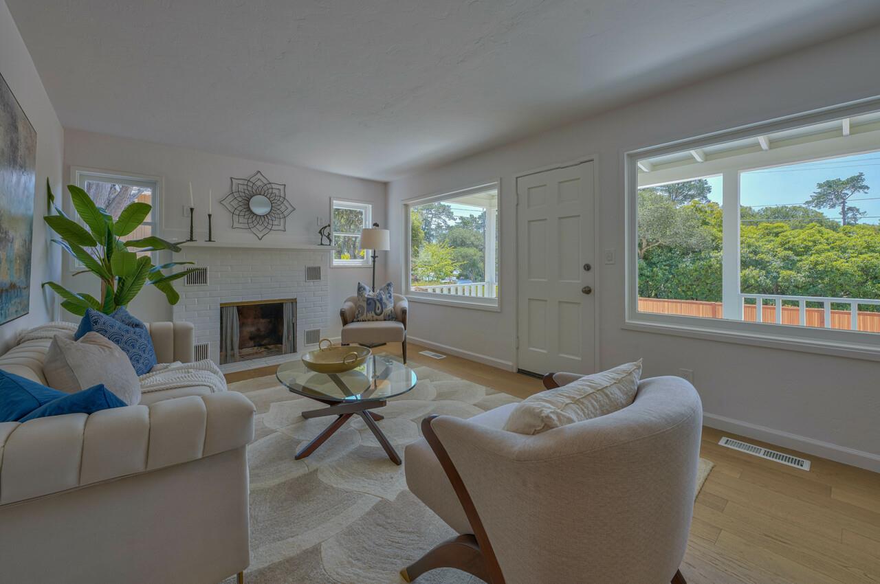 24965 Hatton Road Carmel, CA 93923 - Photo 10 of 41 Gallery Image 10
